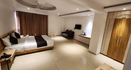 hotel Neelam Executive