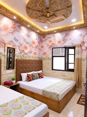 Ảnh chưa phân loại, 4 trong số 44 ảnh, nút