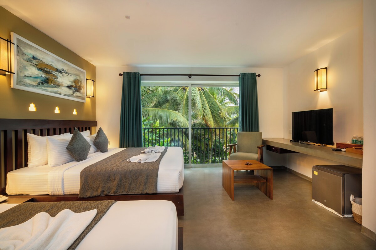 Egyptian cotton sheets, premium bedding, free minibar items, free WiFi