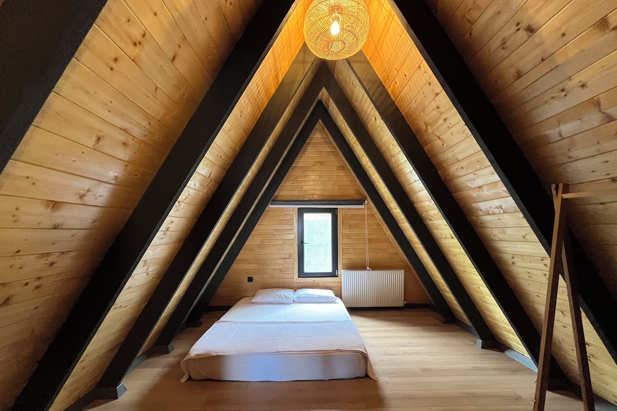 Bungalow Superior, sân hiên, quang cảnh hồ bơi | Truy cập Internet không dây miễn phí 