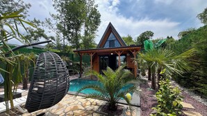Ảnh chưa phân loại, 2 trong số 8 ảnh, nút