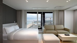 Unclassified image, 4 of 30, button - Emerson Suites Naksan (Yangyang-gun)