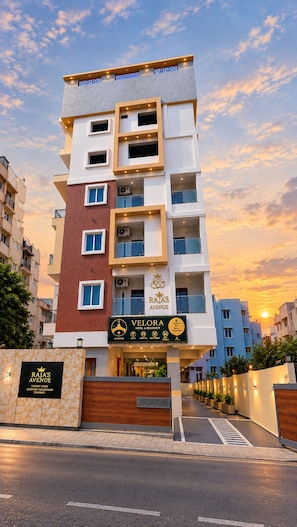 Front of property - VELORA HOME STAY (Tirupati)