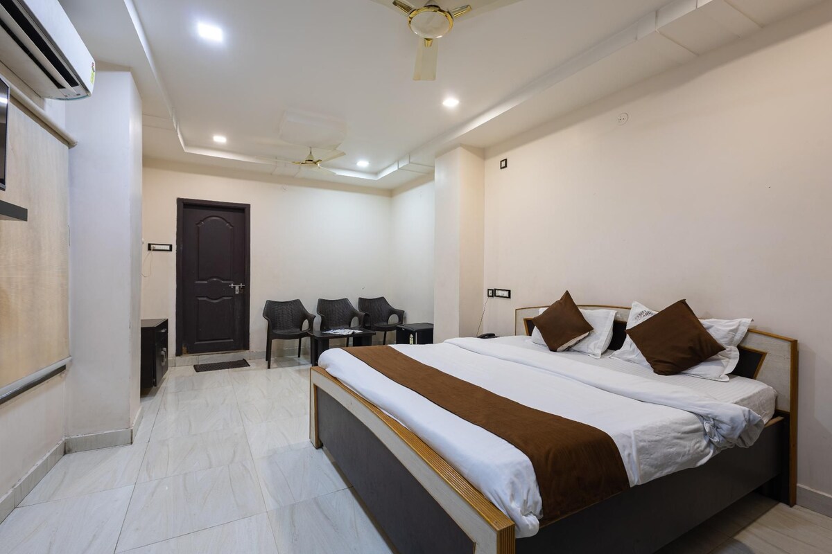 Basic Apartment