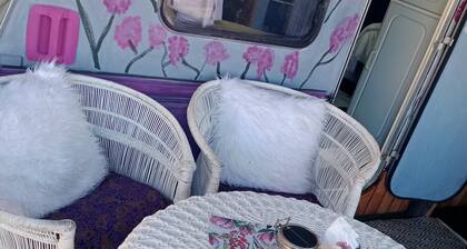 Romantic Clarens Getaway - Glamped Caravan with Braai & Fairy Bath