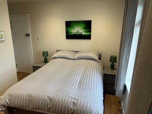 Uklassifisert bilde, 2 av 65, knapp