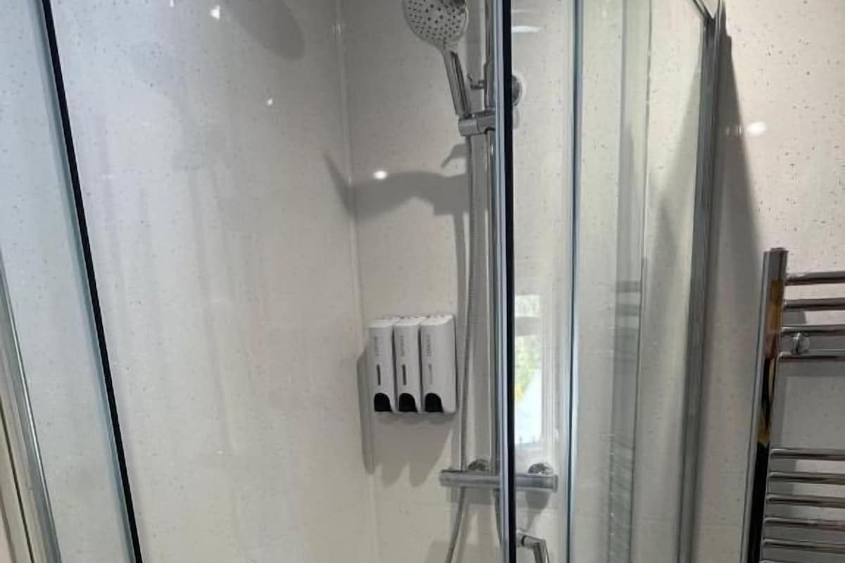 Family Studio | Bathroom