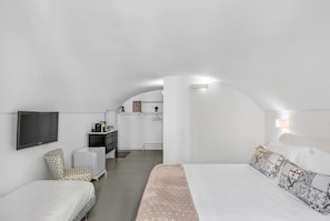 Unclassified image, 4 of 49, button - A Casa di Anna (Naples)