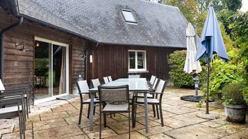 Buiten dineren