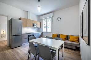 Uklassifisert bilde, 5 av 19, knapp