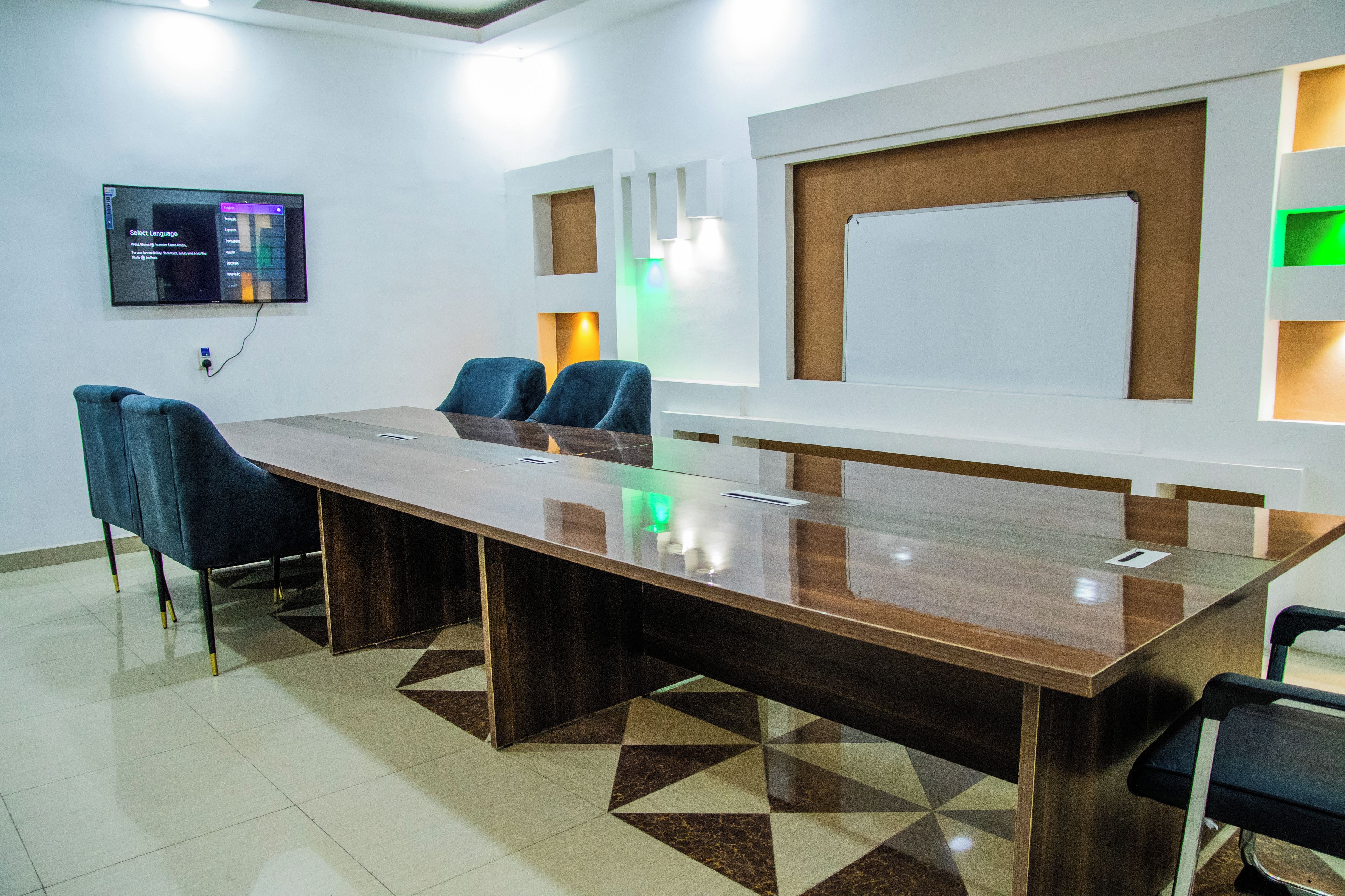 Meeting facility