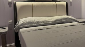 Unclassified image, 5 of 14, button - hostal gaoyuan (villaverde alto)
