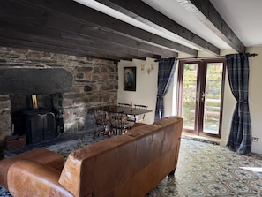 Unclassified image, 2 of 11, button - Ghillie Dhu Stone Cottage @ Aos Si in Glencoe, Pet Friendly (Glencoe)