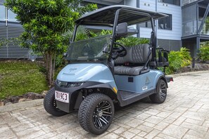 Unclassified image, 2 of 34, button - Pinnacle 7 & Buggy- Hamilton Island (Hamilton Island)
