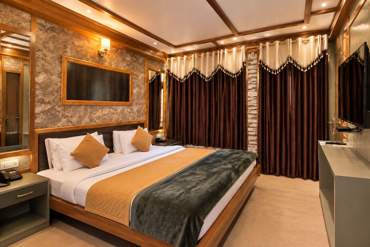 Deluxe Double Room, Lake View