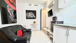 Ảnh chưa phân loại, 3 trong số 11 ảnh, nút