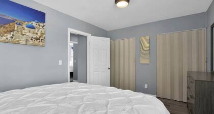 Jackie's Green Parkside Mansfield Townhouse