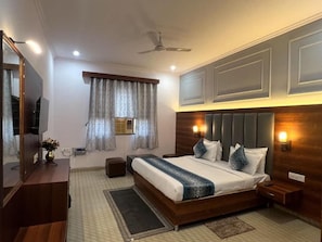 Ảnh chưa phân loại, 4 trong số 27 ảnh, nút