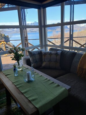 Unclassified image, 3 of 28, button - Off grid cabin by the sea in Eidsfjorden (Hadsel)
