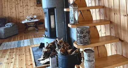 Off grid cabin by the sea in Eidsfjorden