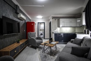 Unclassified image, 2 of 21, button - Çınar Suit Hotel (Buca)
