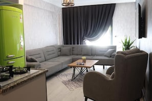 Unclassified image, 4 of 21, button - Çınar Suit Hotel (Buca)