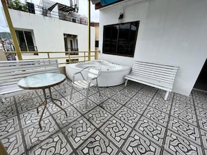 Unclassified image, 3 of 74, button - Happy Holidays Hotel (Patong)