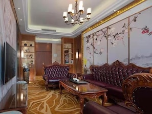 Unclassified image, 4 of 38, button - Vienna Hotel (Shantou)