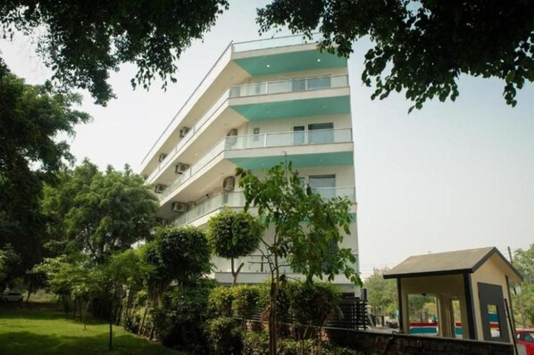 Unclassified image, 1 of 77, button - Mastiff Hotel City Nest Gurgaon (Gurugram)