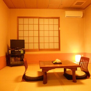 Unclassified image, 4 of 30, button - Atsugi Hotel Yugiri (Atsugi)