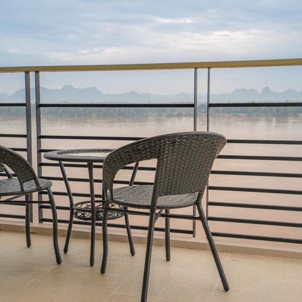 Unclassified image, 1 of 47, button - Mekong Pano Villa (Nakhon Phanom)