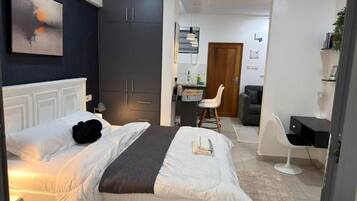 Luxury Apartment, Beach View | Desk, laptop workspace, WiFi (free)
