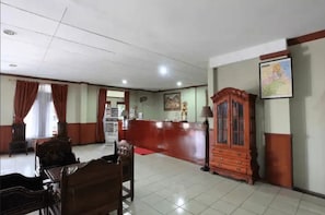 Unclassified image, 2 of 24, button - Hotel Amanah Benua Cirebon (Cirebon)