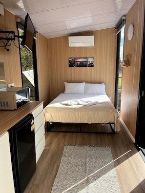 Unclassified image, 2 of 13, button - Cozy Farmstay Tiny Home with Private Bay Access near Phillip Island, Grantville VIC (Bass)