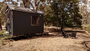 Unclassified image, 4 of 10, button - Beautiful Tiny House with Fire Pit in Dadswells Bridge, Victoria (Dadswells Bridge)