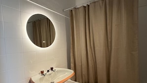 Uklassifisert bilde, 4 av 30, knapp