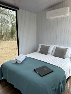 Unclassified image, 3 of 10, button - Charming Pet-Friendly Tiny House with Firepit in Queensland, Australia (Lagoon Pocket)