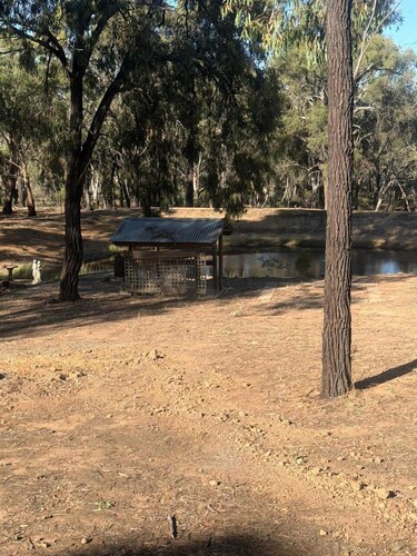 Cozy Tiny House Retreat Near Grampians National Park in Stawell Victoria