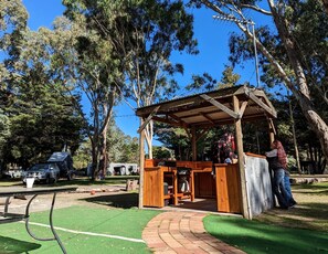 Unclassified image, 5 of 15, button - Cozy Tiny House with BBQ Area and Nature Views in Dadswells Bridge, Australia (Dadswells Bridge)