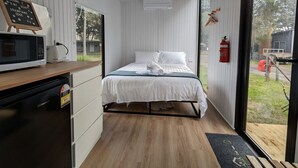 Unclassified image, 2 of 15, button - Cozy Tiny House with BBQ Area and Nature Views in Dadswells Bridge, Australia (Dadswells Bridge)