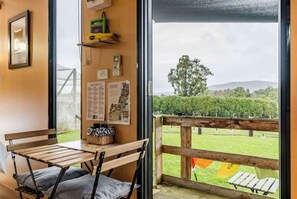 Unclassified image, 3 of 53, button - Yarra Valley Tiny Home Rental for an Australian Holiday (Wesburn)