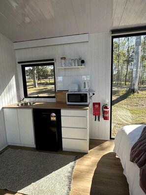 Unclassified image, 2 of 15, button - Lovely Tiny House Surrounded by Beautiful Rustic Landscape in Queensland, Australia (Lagoon Pocket)