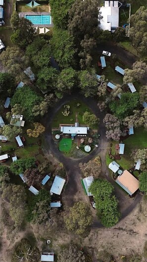 Unclassified image, 3 of 22, button - Adventurous Tiny House with Great Outdoor Spaces and Firepit in Victoria, Australia (Dadswells Bridge)