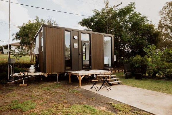 Unclassified image, 1 of 17, button - Spectacular Tiny House in Eidsvold, Queensland (Eidsvold)