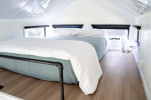 Unclassified image, 4 of 25, button - Sunshine Coast Tiny Home for Glamping in Queensland (Perwillowen)