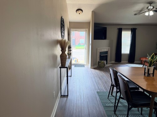 Tranquil 3-bedroom townhome with AC in charming Horn Lake
