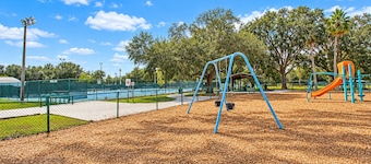 Longwood Pool Escape | Fire Pit & Sunny Patio