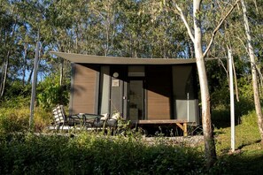Unclassified image, 2 of 29, button - Gorgeous Tiny House Near the Beautiful Sunshine Coast Perfect for Water Sports in Queensland, Australia (Perwillowen)