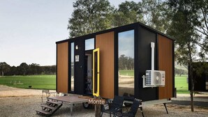 Unclassified image, 3 of 23, button - Peaceful Farm Stay Tiny House with Vineyard Views near Avoca, Warrenmang Victoria (Warrenmang)