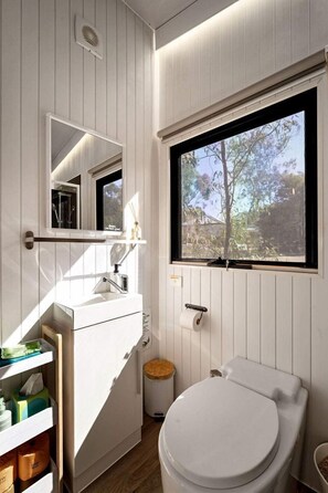 Unclassified image, 3 of 21, button - Vineyard Tiny Glamping in Victoria near Kara Kara National Park (Redbank)